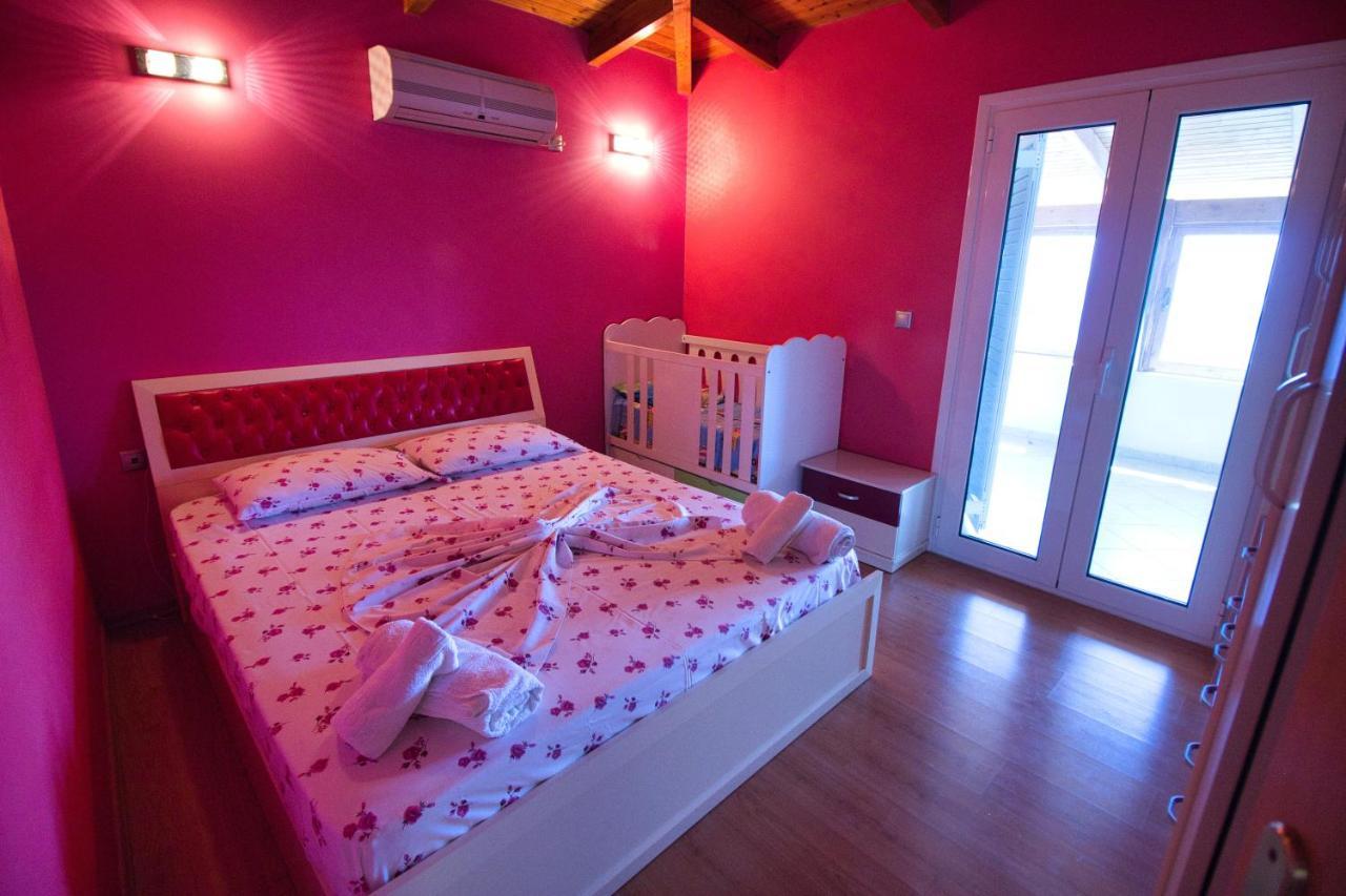 Villa Roel Sarandë エクステリア 写真
