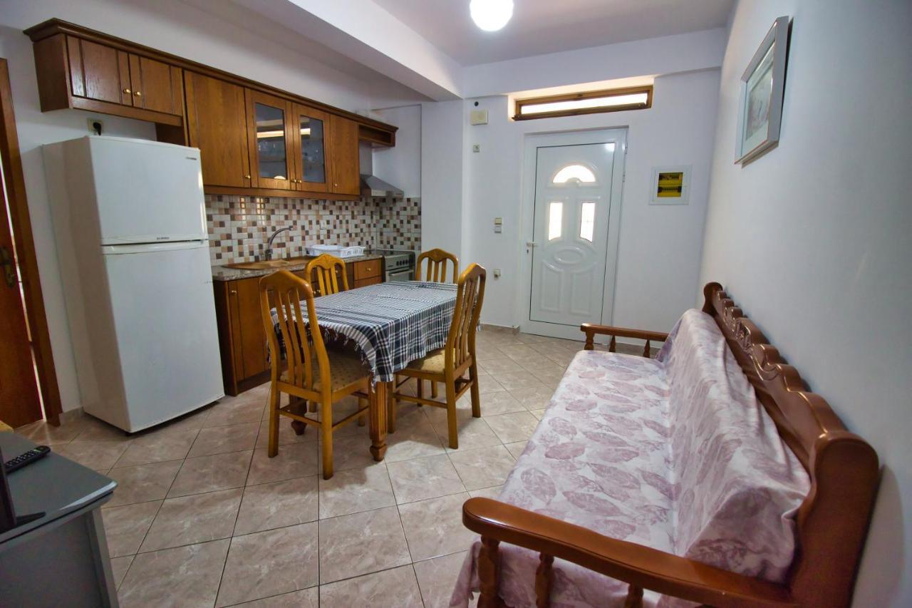 Villa Roel Sarandë エクステリア 写真