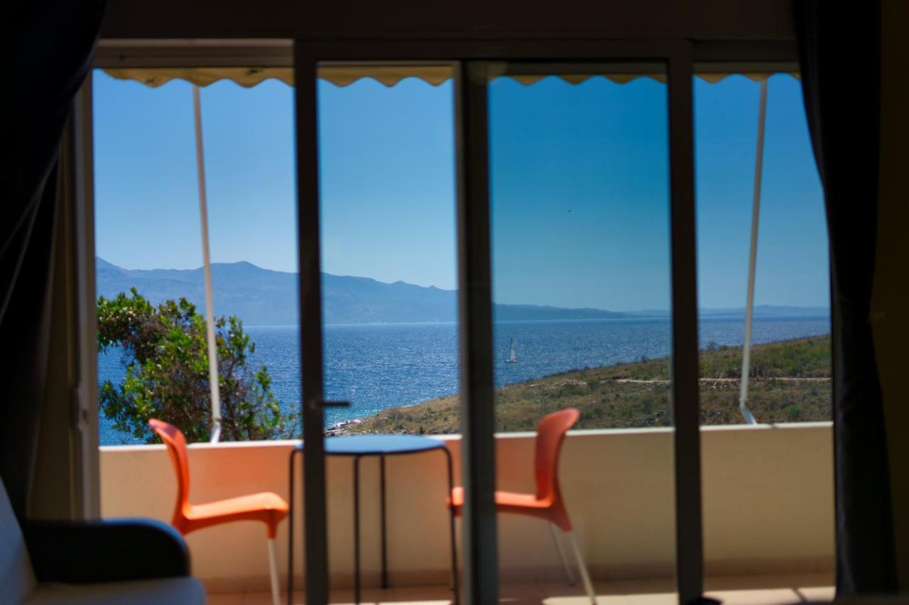 Villa Roel Sarandë エクステリア 写真