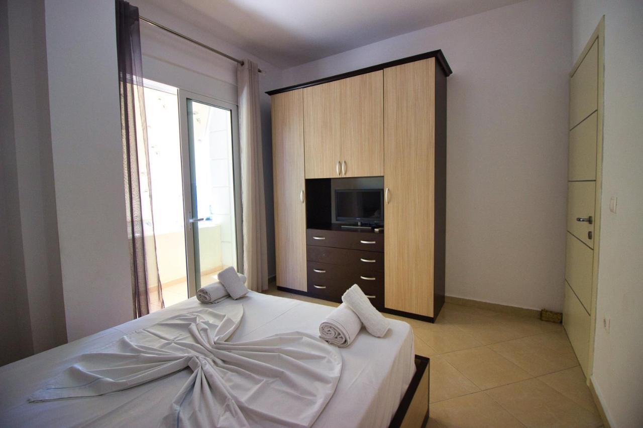 Villa Roel Sarandë エクステリア 写真